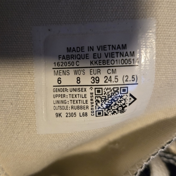 Halloween Embroidery Converse - Picture 6 of 10